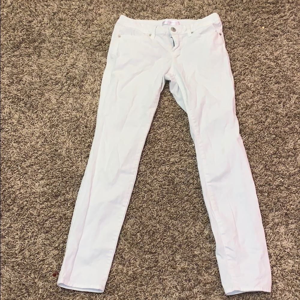 Perfectly white jeans